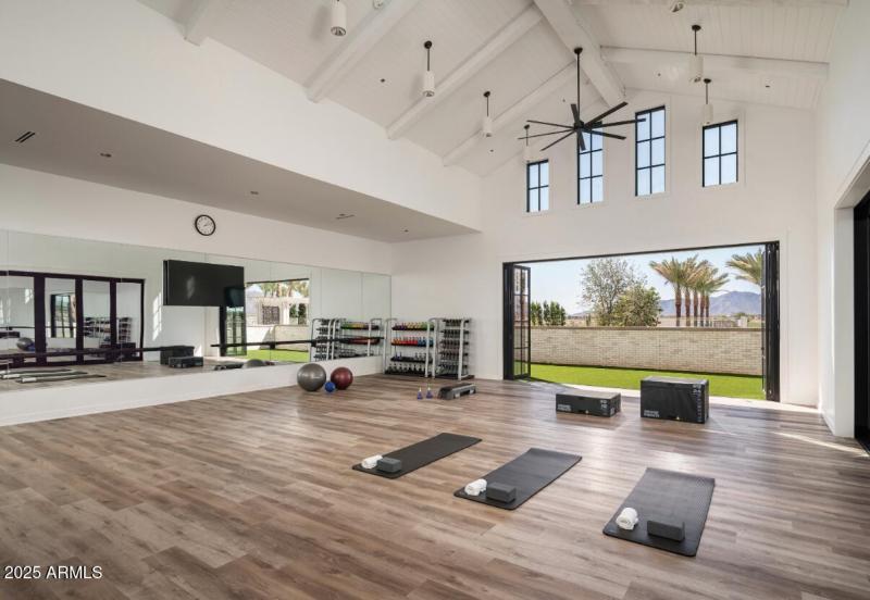 Screenshot 2025-10-30 150825