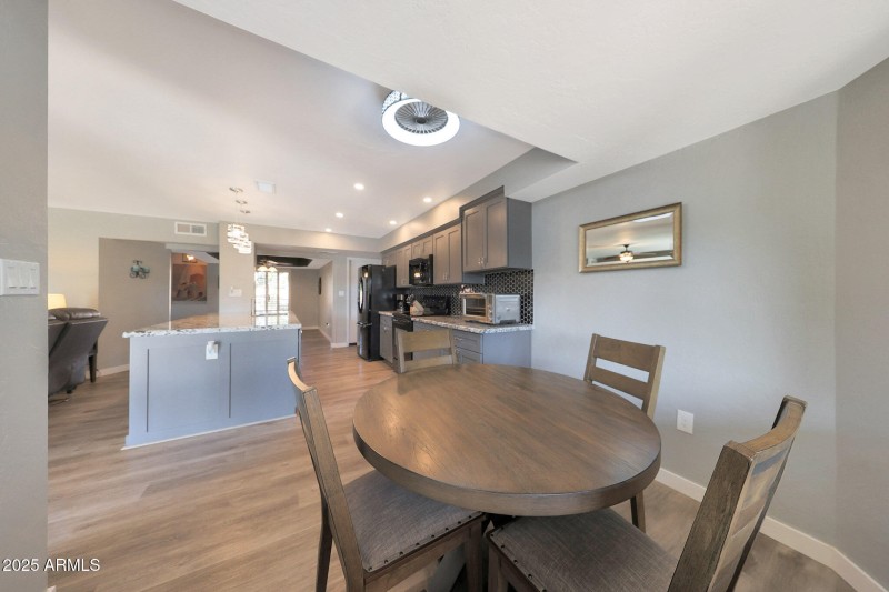 Eat In Kitchen Space