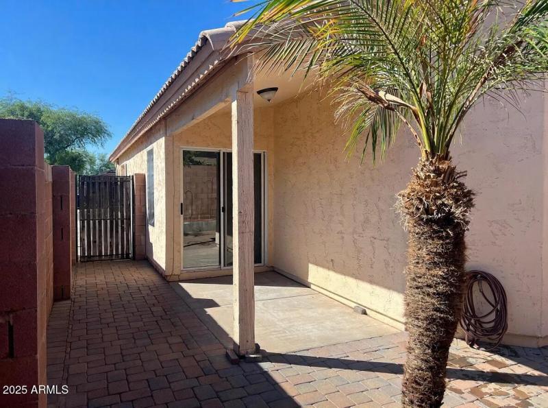 4c022eafc2e18ba38304650df54e16f5-uncropp