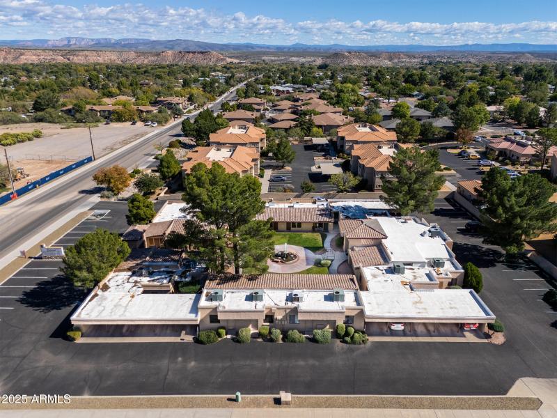 EIland Plaza_Drone 9