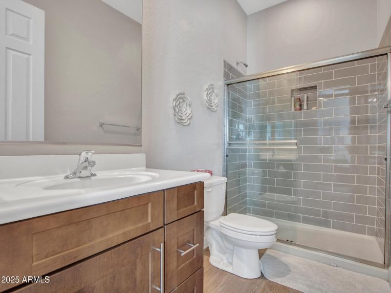Bath En suite to Bedroom 2
