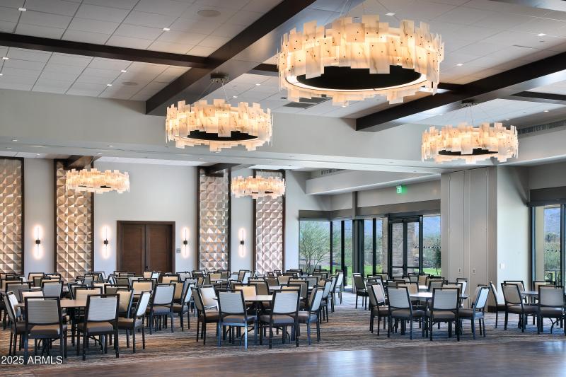 4.Saguaro Rec Center