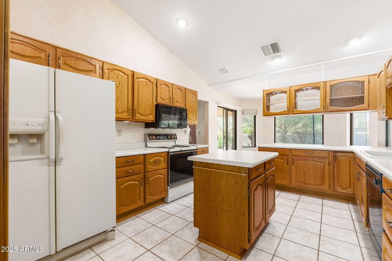 15245 E Palomino Blvd - 15