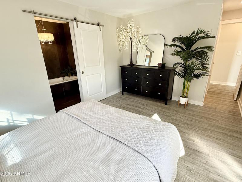 Master Bedroom to Bathroom & WIC