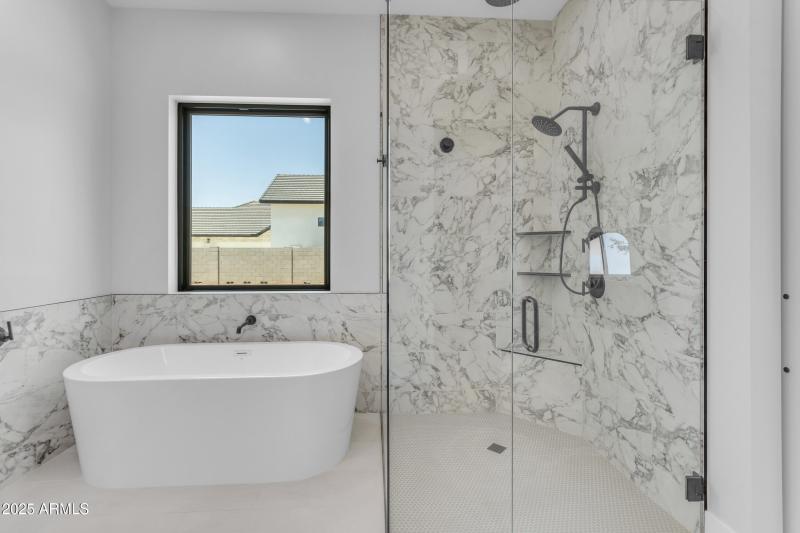 0436_a4m_cloud creek