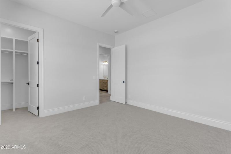 87_0241_a4m_cloud creek