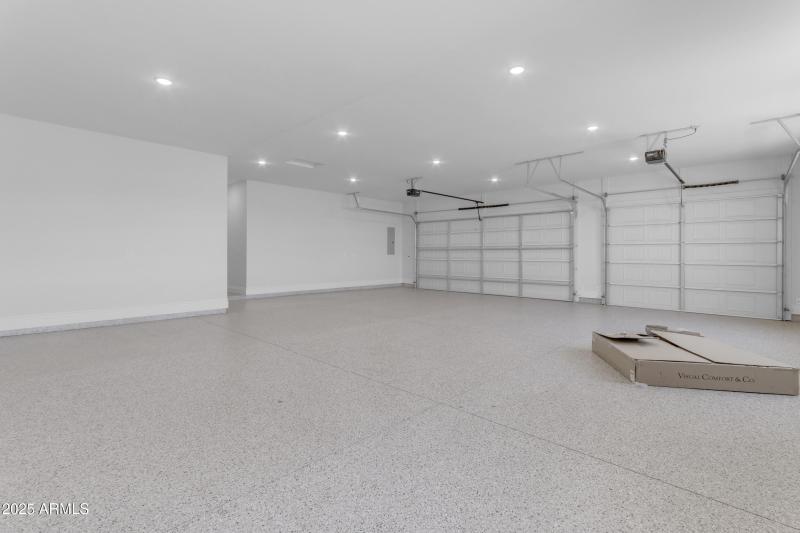 93_0259_a4m_cloud creek