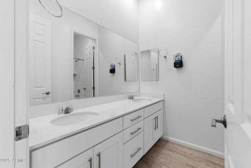 18-web-or-mls-389A0139 Ruben Ortiz