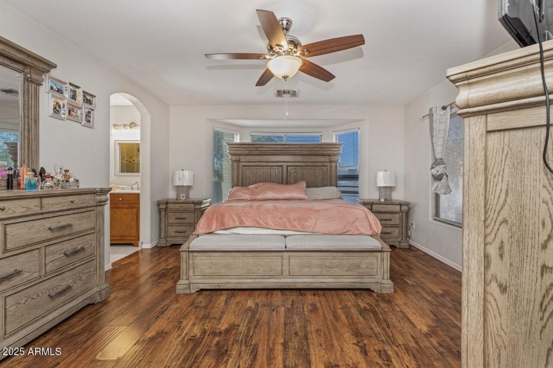18 Master Bedroom