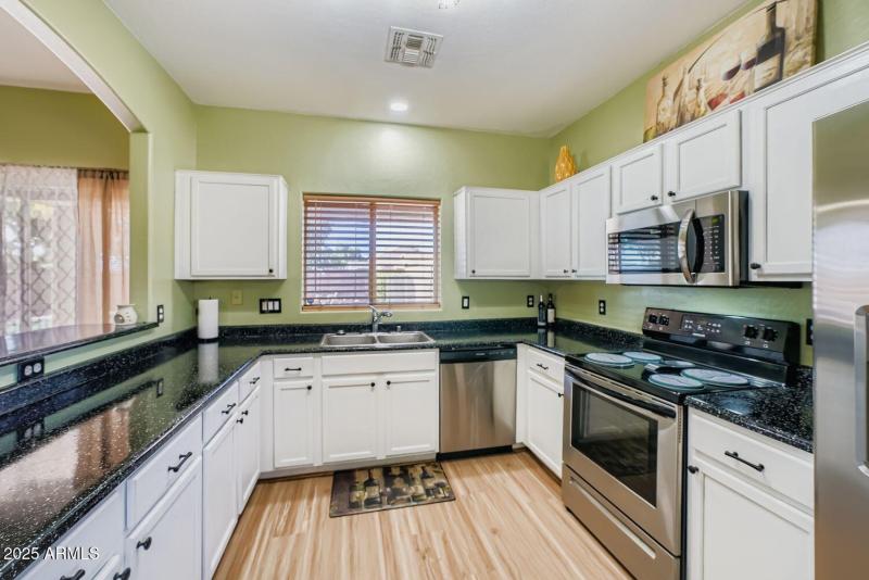 14626 N 132nd Ave - Web Quality - 008 -