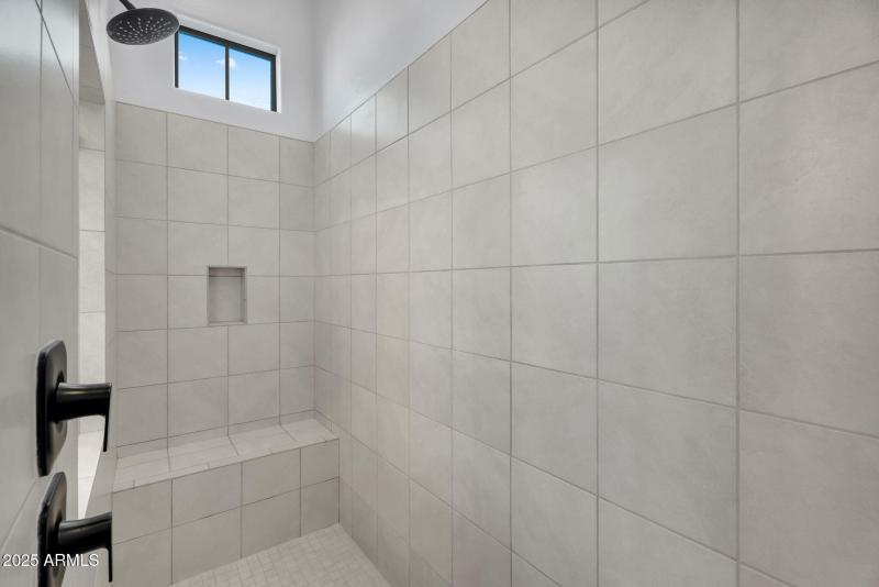 46-web-or-mls-Julep-43