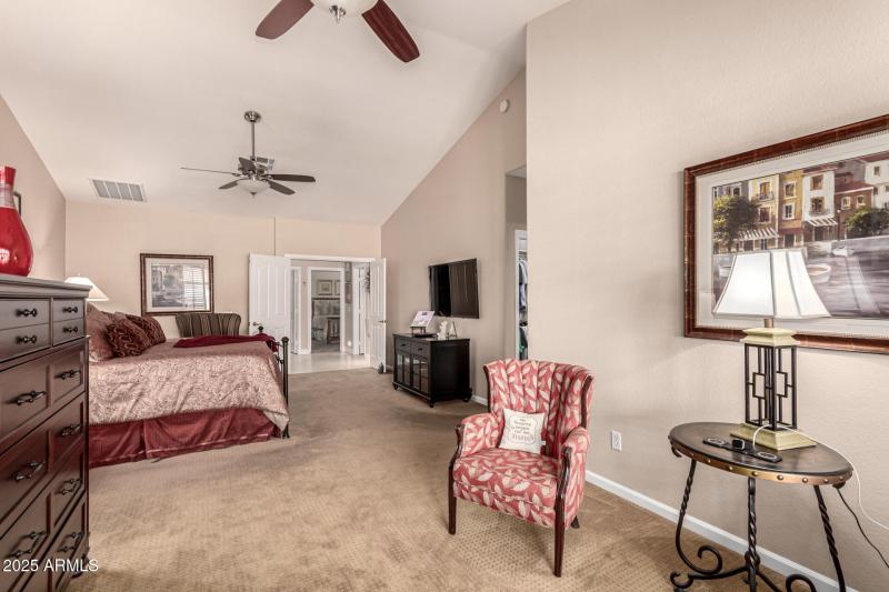 eMaster Bedroom Sitting Arear