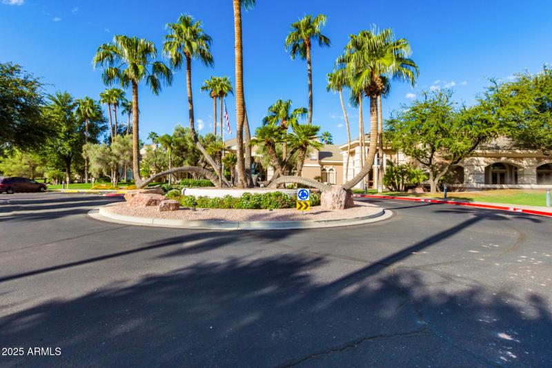 Font of Clubhouse Area