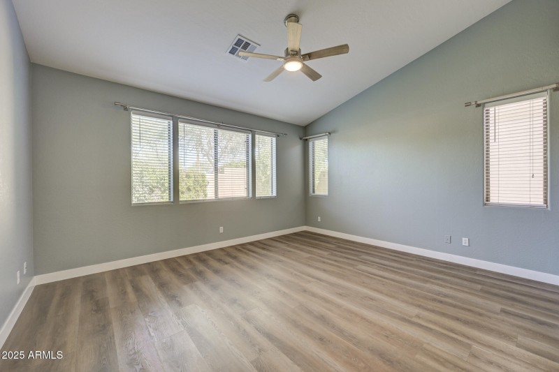 6646 E Rochelle Cir-19