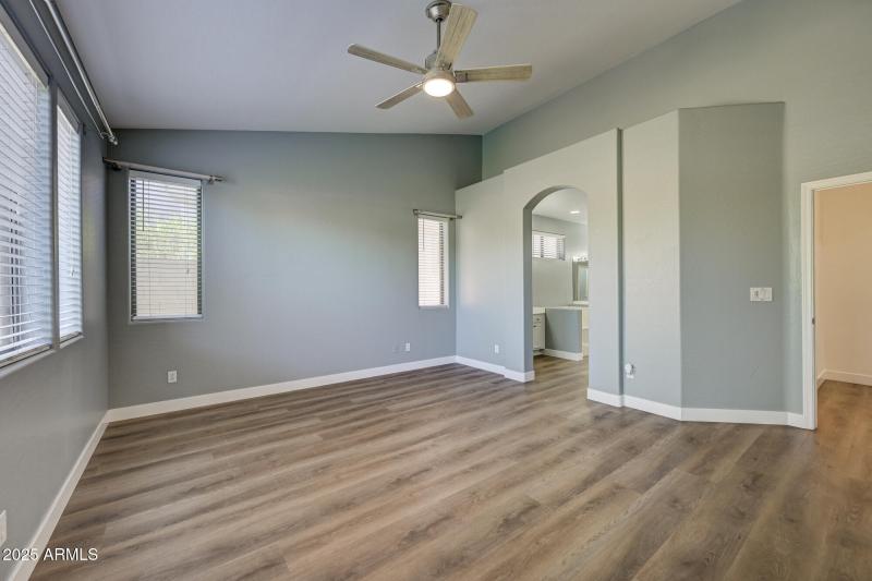 6646 E Rochelle Cir-20