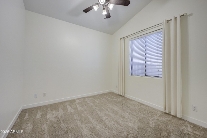 6646 E Rochelle Cir-26