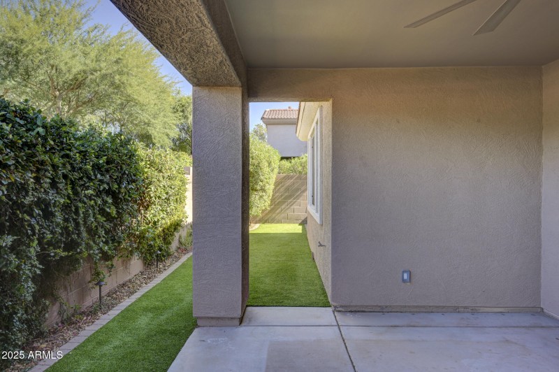 6646 E Rochelle Cir-39