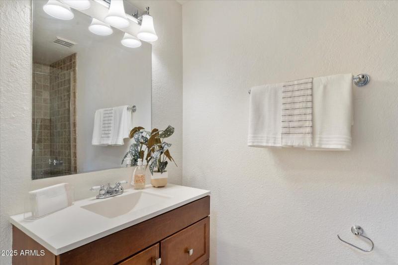 Secondary Bath with shower