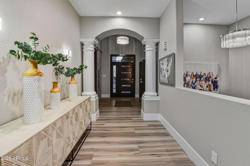 14-web-or-mls-18422 N 14th St Phoenix, A