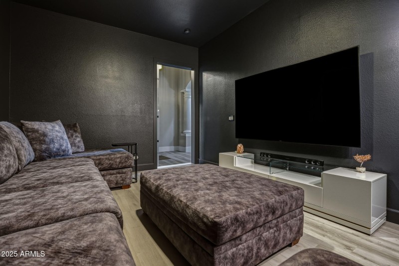 17-web-or-mls-18422 N 14th St Phoenix, A