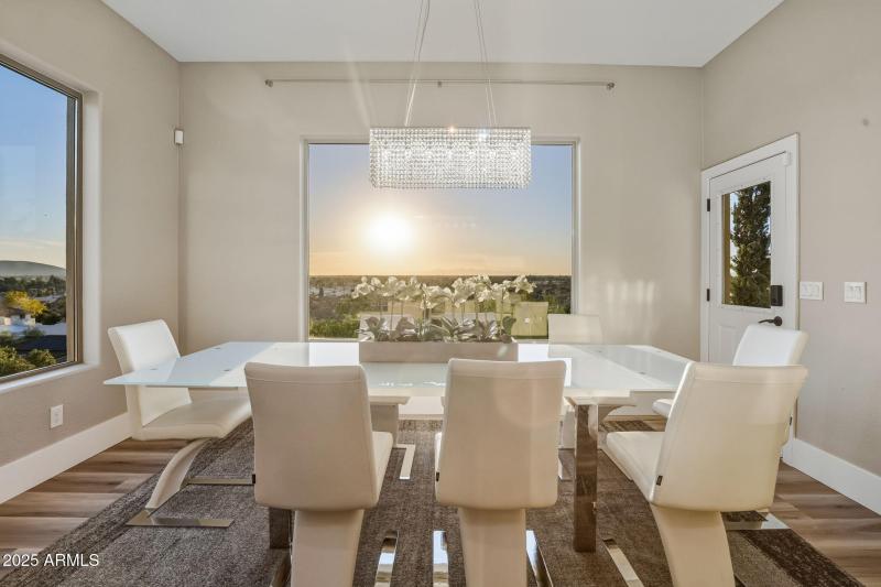 46-web-or-mls-18422 N 14th St Phoenix, A