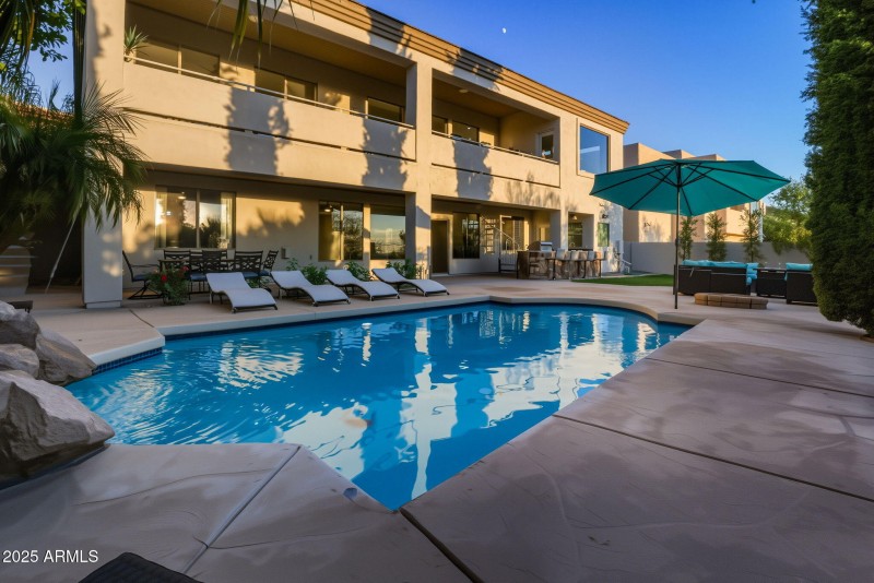 101-web-or-mls-18422 N 14th St Phoenix,