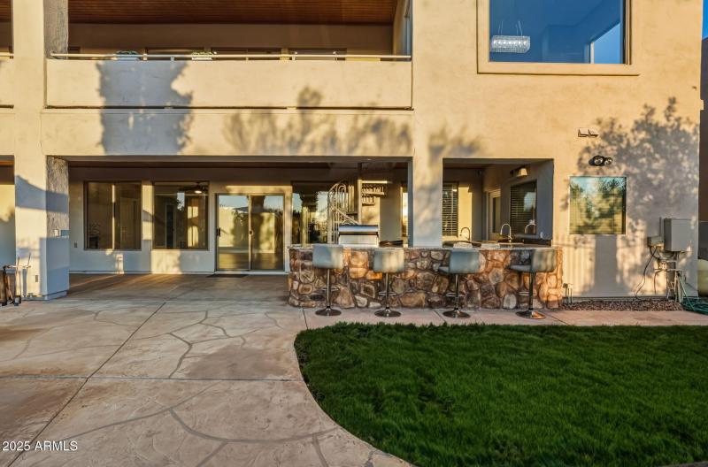 103-web-or-mls-18422 N 14th St Phoenix,