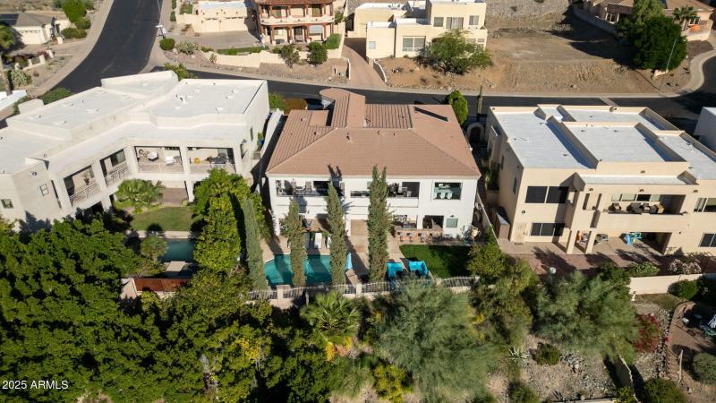 122-web-or-mls-18422 N 14th St Phoenix,