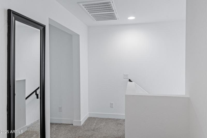 14233 W Cottontail Ln-26