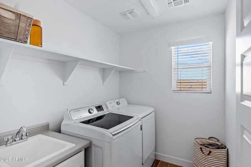 14233 W Cottontail Ln-33