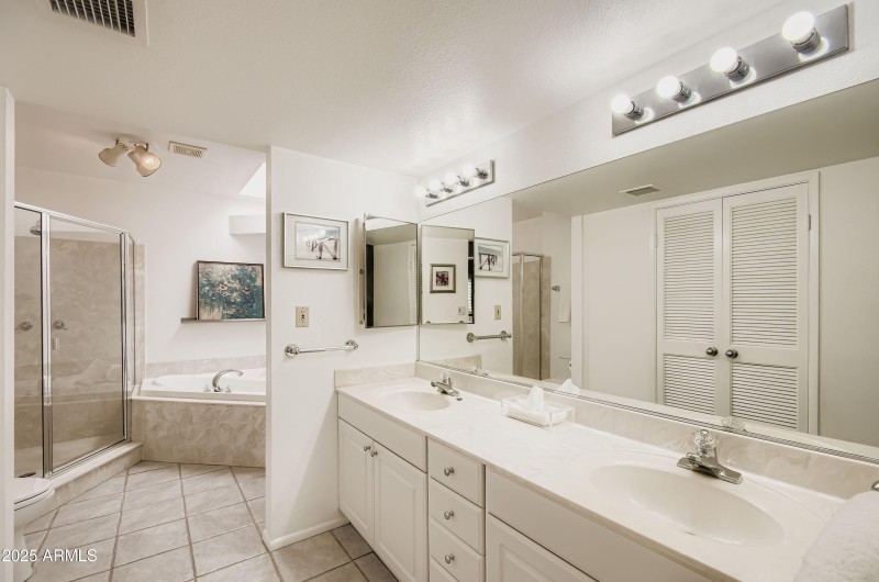 5458 N 78th Way - MLS Sized - 019 - 22 P