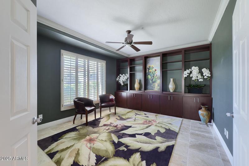 BEDROOM/OFFICE DOWNSTAIRS