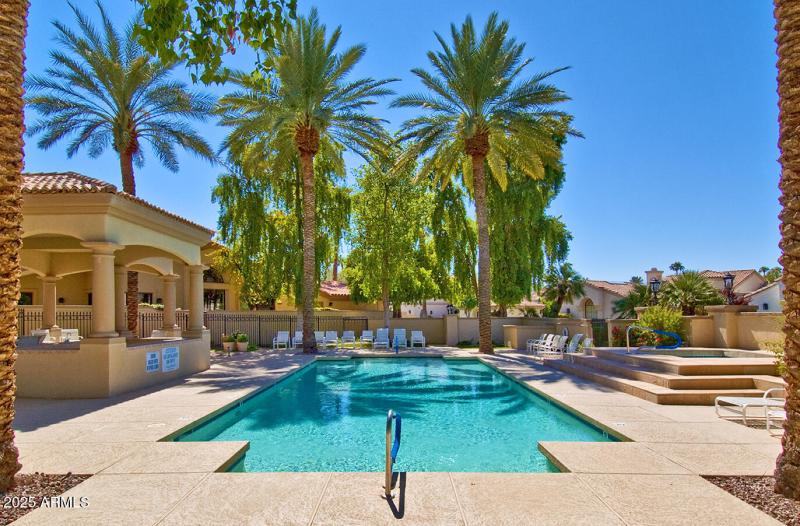 GREAT PLACE TO SOCIALIZE W/NEIGHBORS