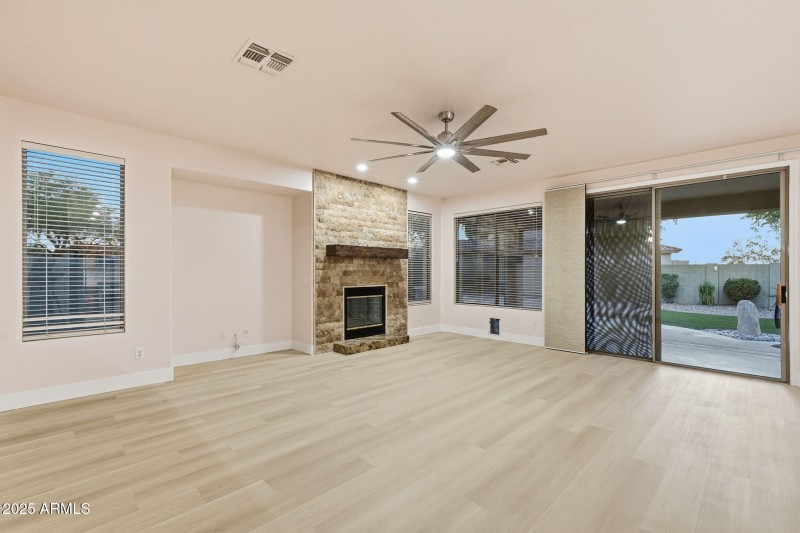 8-web-or-mls-009_ListerPros