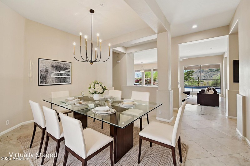 5-web-or-mls-13945-e-gail-rd