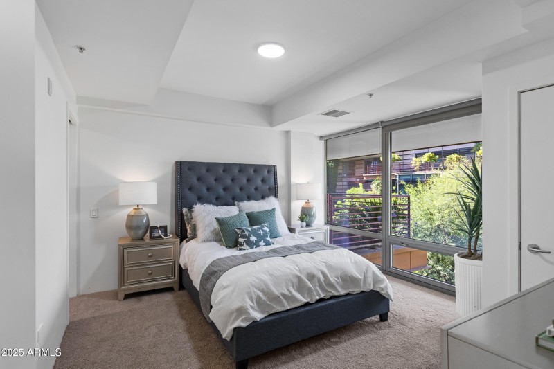 7131 E Rancho Vista Dr #4007-13