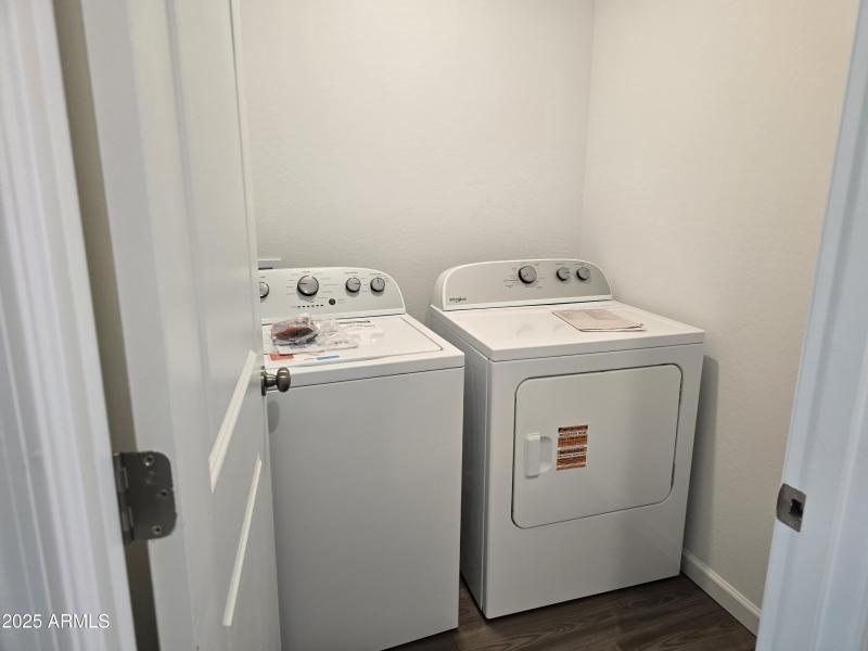 Washer & Dryer