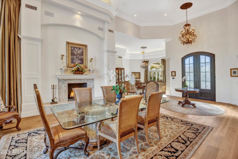 Formal Living Room/Dining