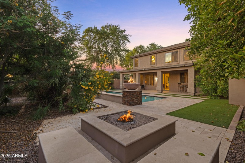 fire pit with built-in seating