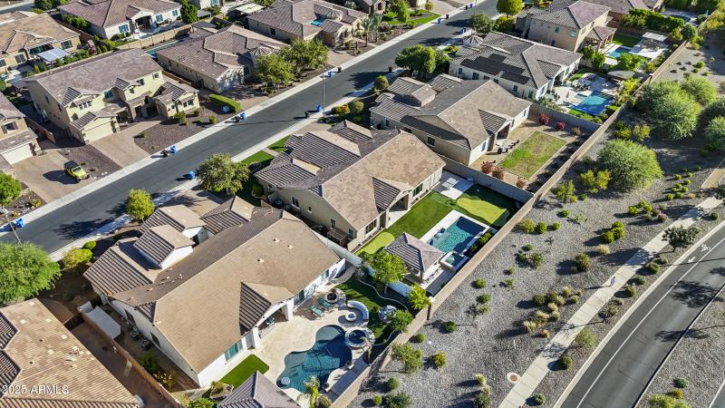 70_dji_20251031090721_0006_d