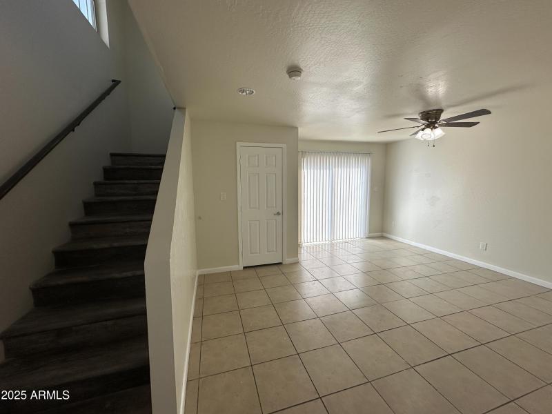 9de25e1c01a88951-photo