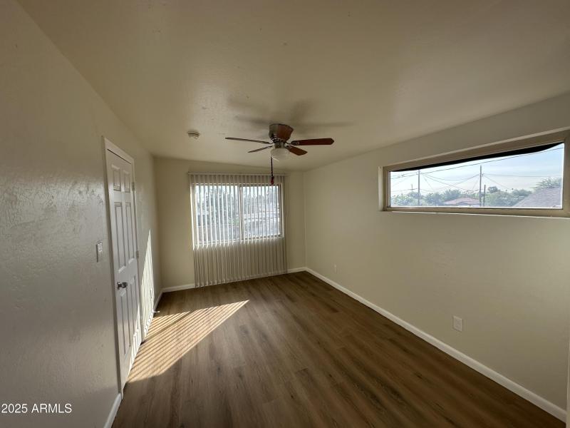 92e3e9d29ed11b2a-photo