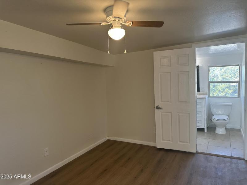 cbc7f4c950bd7d62-photo