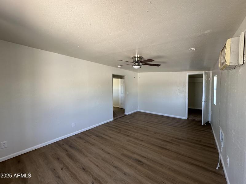 faf62ce6ad12d4bc-photo