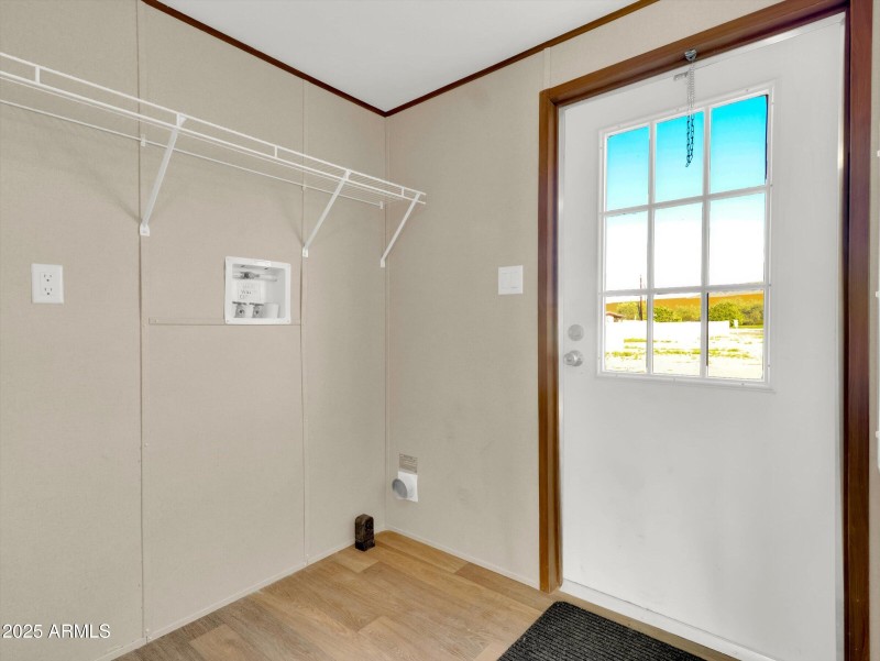 10-19500 Gregory Street Unit 16-10