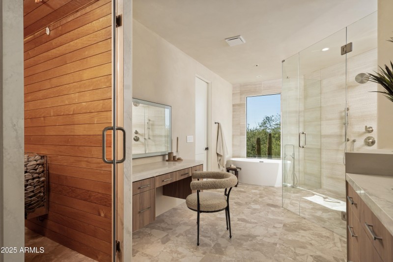 019_Primary Bath Details