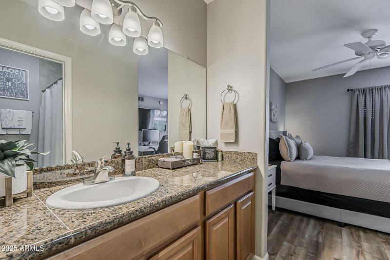 37-web-or-mls-Ray-25