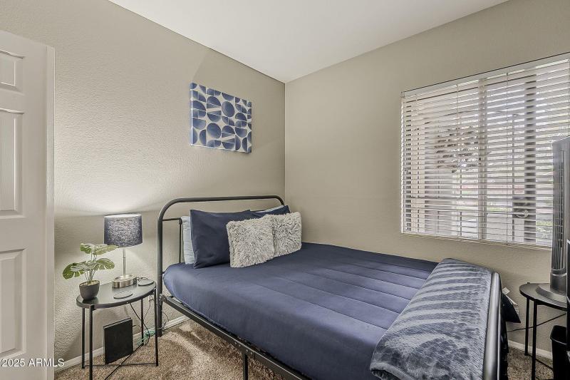 41-web-or-mls-Ray-29