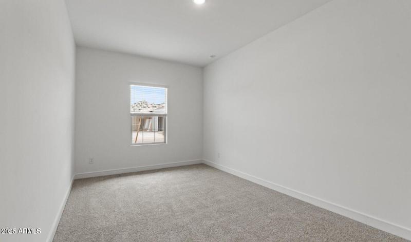 20250923212439918234000000-o