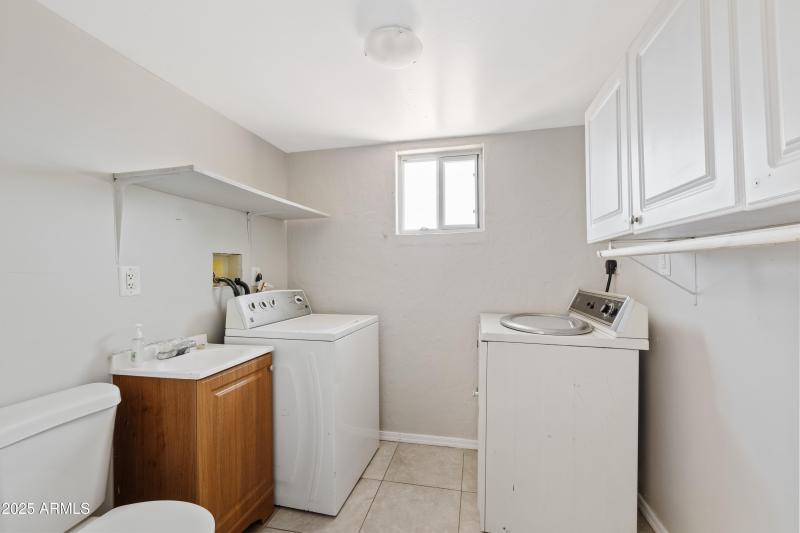 Laundry room & half bath
